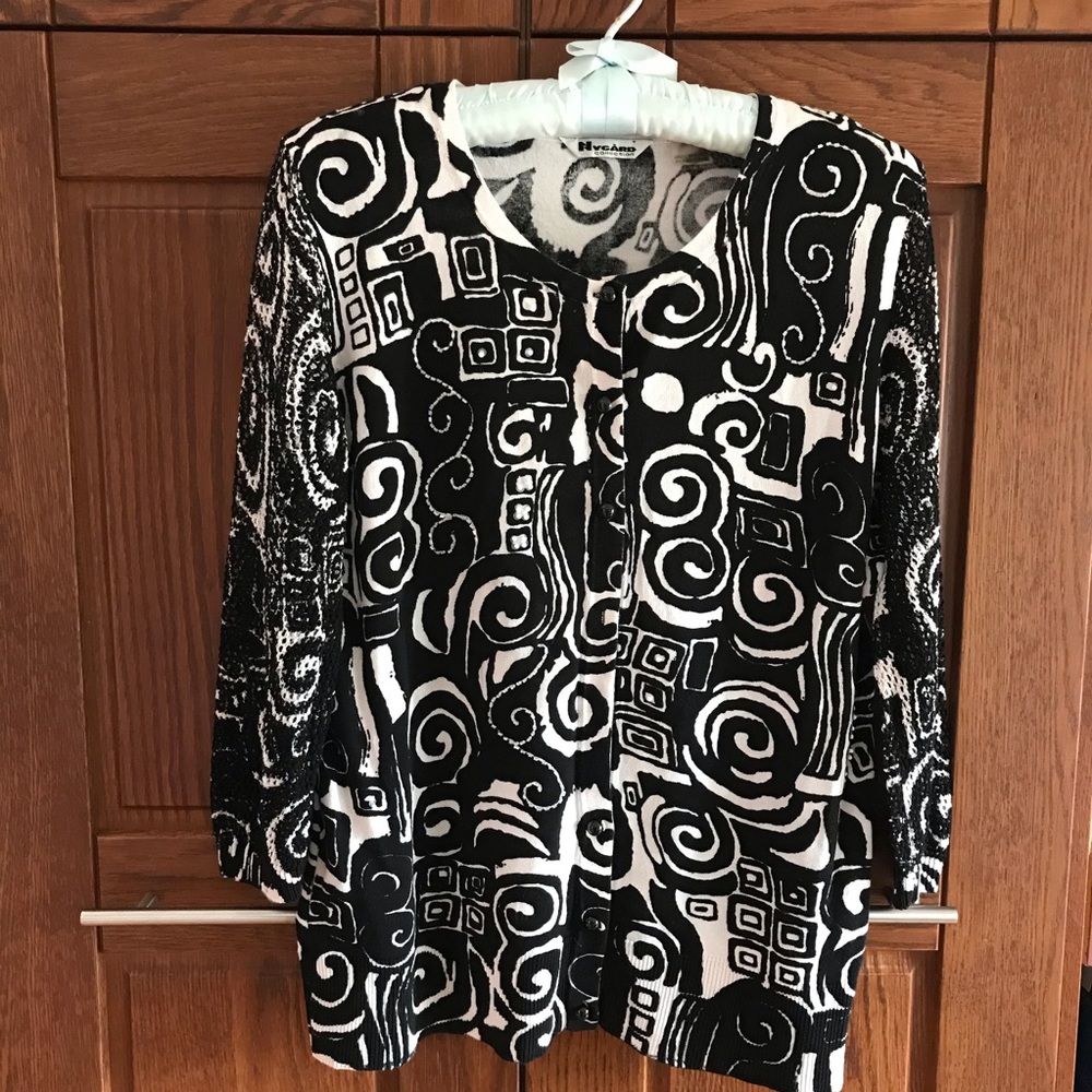 Nygard 3/4 Sleeve Sweater ⭐️SALE 3/$20⭐️